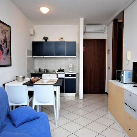 Residenza Rubin Lejlighed Lignano Sabbiadoro Eksteriør billede